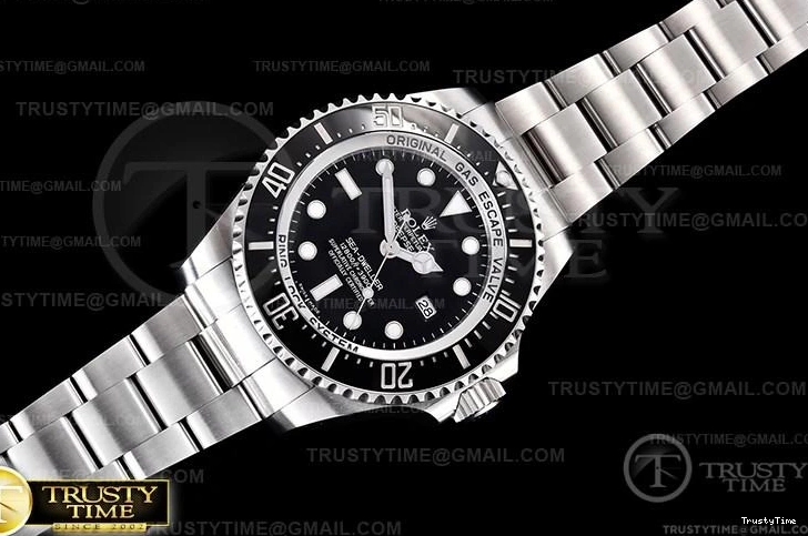 0220 ROLSD093 – Deep Sea Dweller Black Contemporary 1015